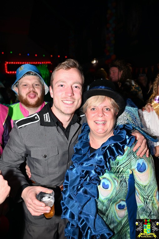 ../Images/Steegfeest XL 075.jpg
